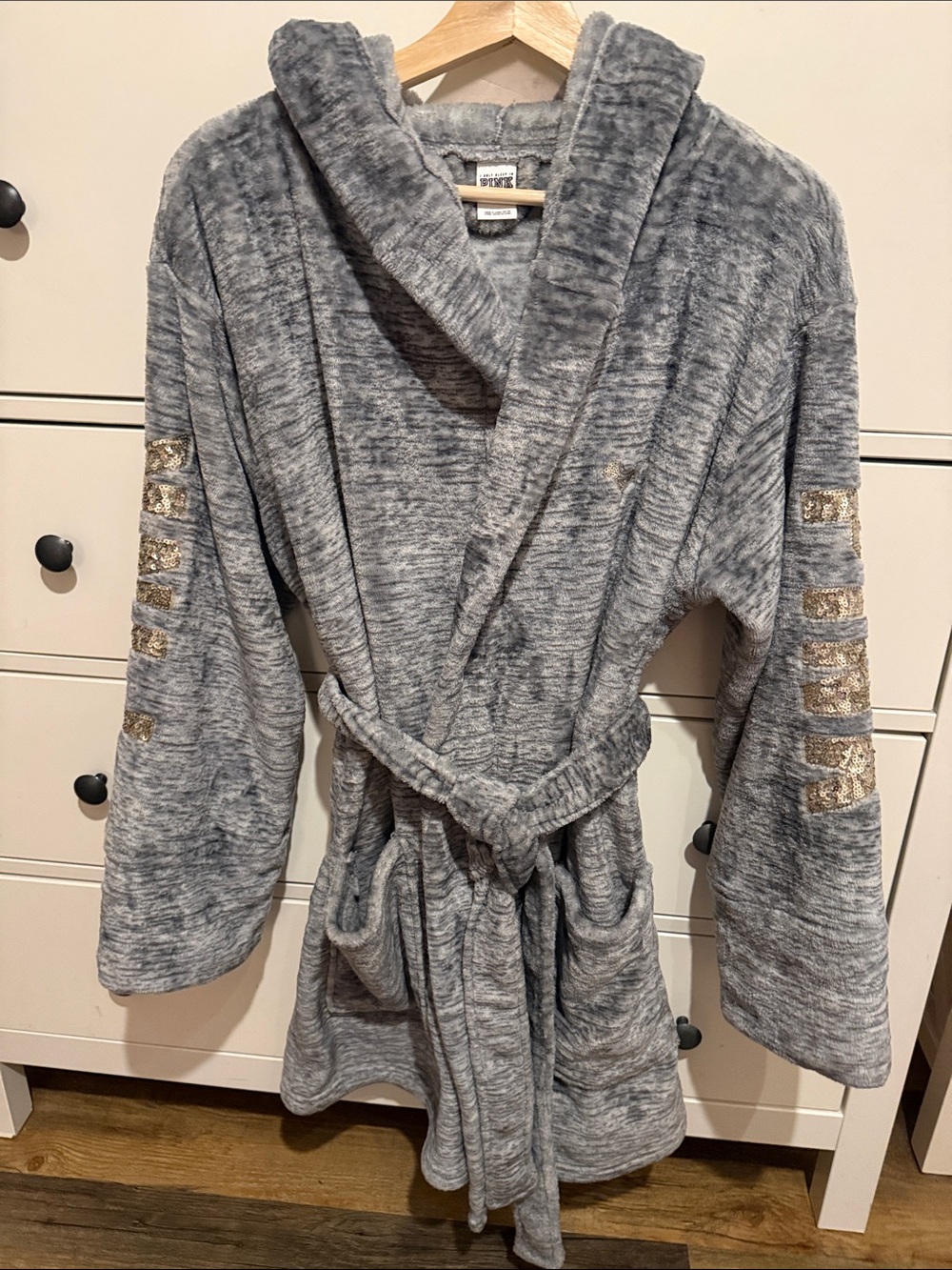 PINK Victoria's Secret Plush Gray Hooded Robe